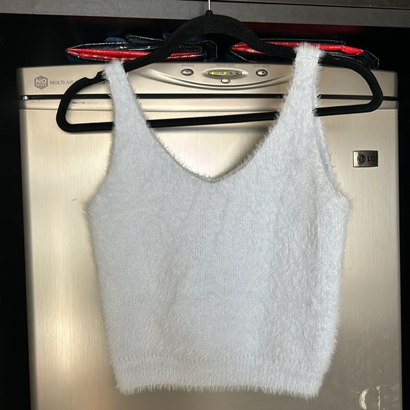 LA VIE EN ROSE FLUFFY CAMI - Picture 2 of 8